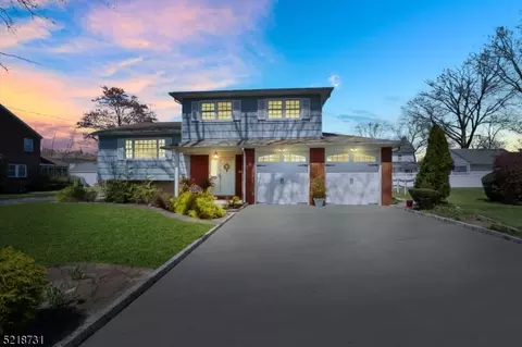 1753 Oak Hill Dr, Union, NJ 07083