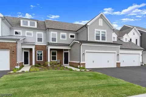 21 Doyle Dr, Florham Park, NJ 07932