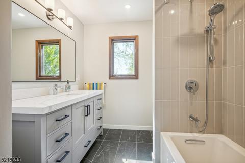 14 Hendrick Rd, Flemington, NJ 08822 photo 19