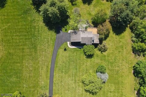 14 Hendrick Rd, Flemington, NJ 08822 photo 4