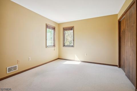 14 Hendrick Rd, Flemington, NJ 08822 photo 24