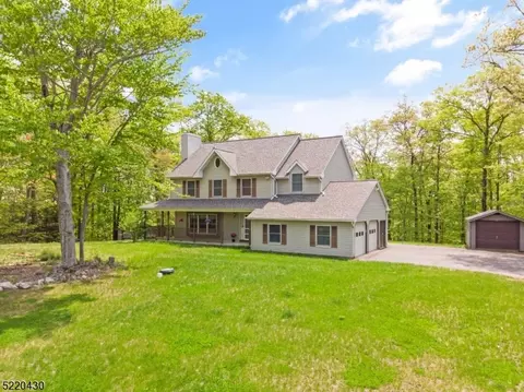 35 Gaisler Rd, Blairstown, NJ 07825