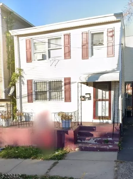 123 Lawrence St, Paterson, NJ 07501