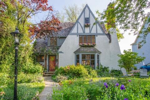 15 Chester Rd, Montclair, NJ 07043