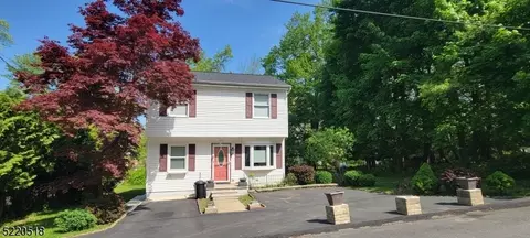 24 Delaware Ave, Jefferson, NJ 07849