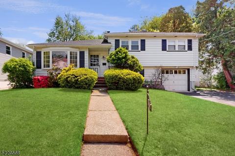 65 Golf Rd, Bloomfield, NJ 07003