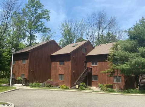 6 Acapulco Princess Pl U6 #6, Vernon, NJ 07462