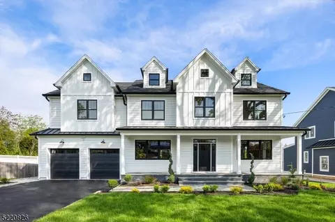 1882 N Gate Rd, Scotch Plains, NJ 07076