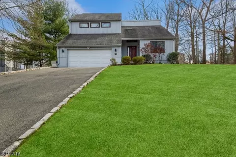 42 Highmount Ave, Warren, NJ 07059