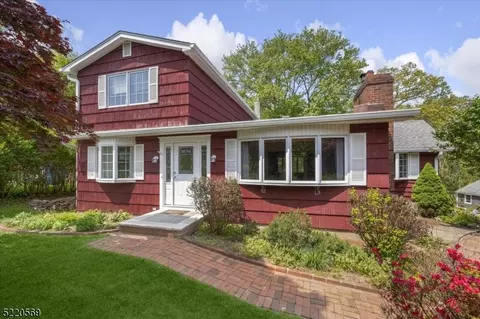 911 Green Pond Rd, Rockaway Twp, NJ 07866