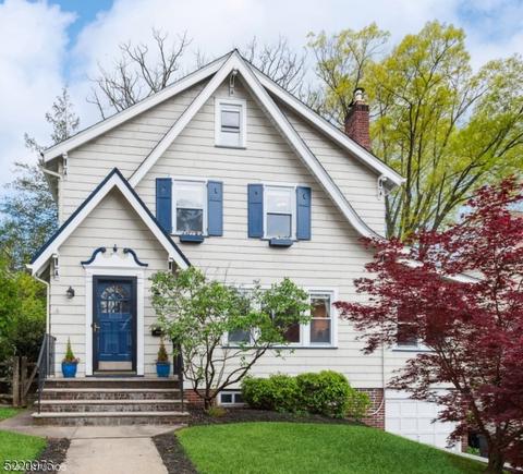 22 S Pierson Rd, Maplewood Twp, NJ 07040