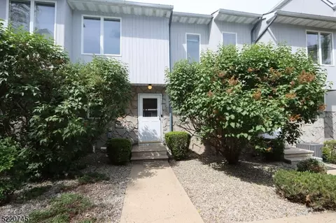 6 Essex St #13, Belleville, NJ 07109