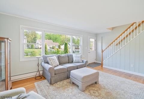 19 Brook Rd, New Providence, NJ 07974