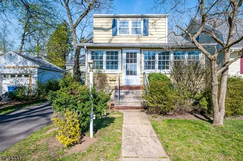 200 Columbia Ave, Metuchen, NJ 08840