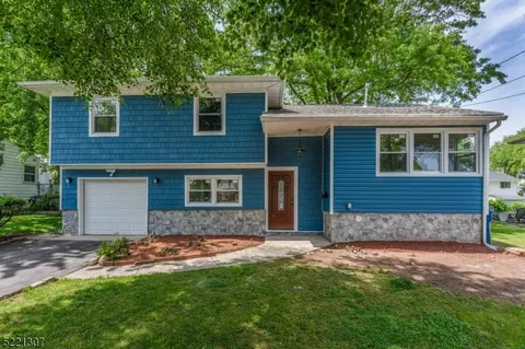 130 Liberty St, Clark, NJ 07066