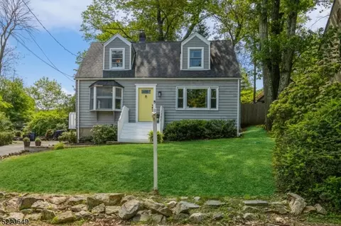 136 Hillcrest Ave, Morristown, NJ 07960