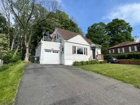 35 Mount Olive Rd, Mount Olive, NJ 07828