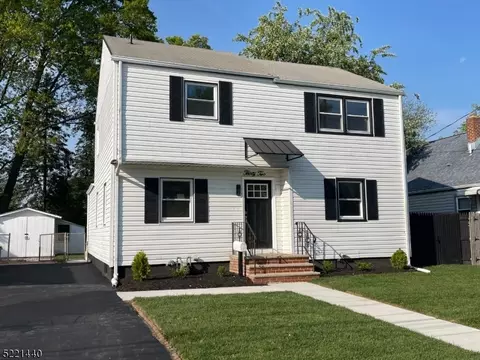 32 Latourette Ave, South Bound Brook, NJ 08880