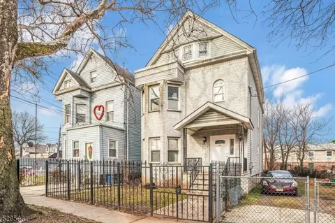 30 N 11th St #2, Newark, NJ 07107