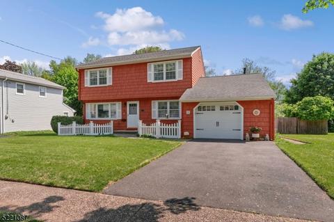 39 Crescent Rd, Wanaque, NJ 07465 photo 2
