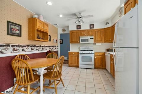 39 Crescent Rd, Wanaque, NJ 07465 photo 8