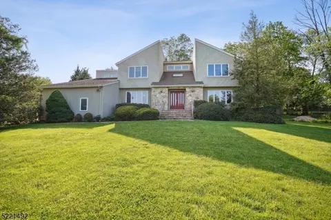 1095 Mayflower Ct, Bridgewater Twp., NJ 08836