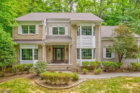 868 Mountain Ave, Berkeley Heights, NJ 07922