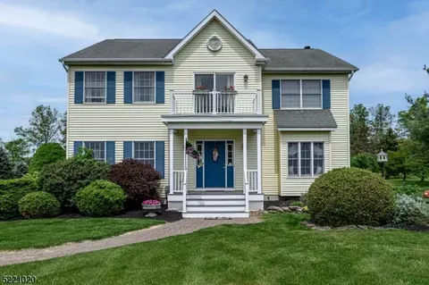 144 Kingwood Locktown Rd, Stockton, NJ 08559