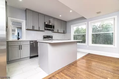 10 Codington Pl, Somerville, NJ 08876 photo 14