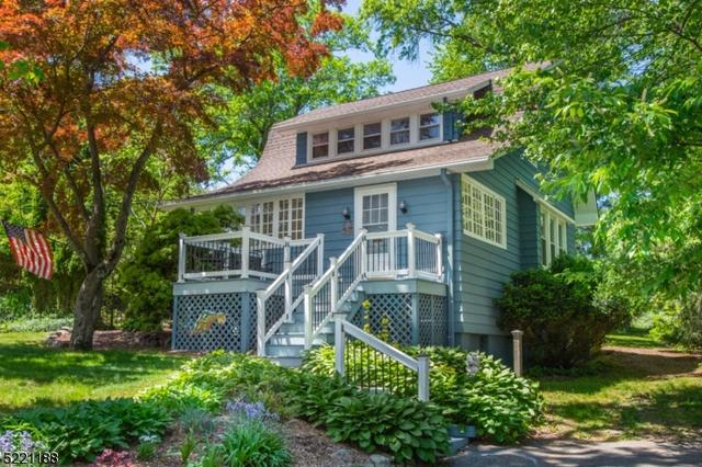 19 Utne Ct, Lincoln Park, NJ 07035