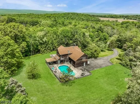 229 Willows Rd, Fredon Twp, NJ 07860