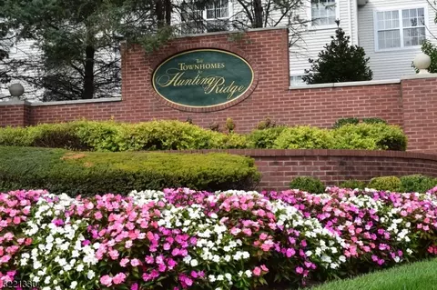 79 Albert Ct, Parsippany-troy Hills Twp., NJ 07054