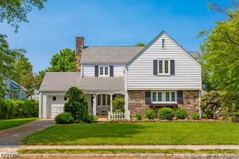40 Pennsylvania Ave, Flemington, NJ 08822