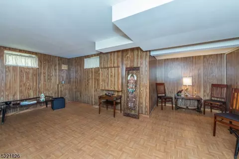 109 E Midland Ave, Paramus, NJ 07652 photo 19