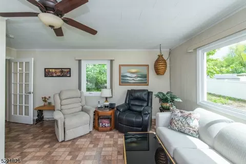 109 E Midland Ave, Paramus, NJ 07652 photo 10