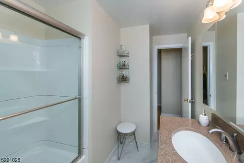 109 E Midland Ave, Paramus, NJ 07652 photo 23