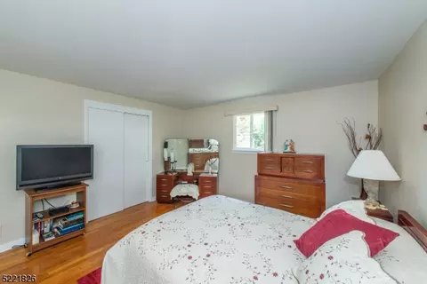 109 E Midland Ave, Paramus, NJ 07652 photo 21