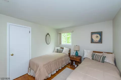 109 E Midland Ave, Paramus, NJ 07652 photo 25