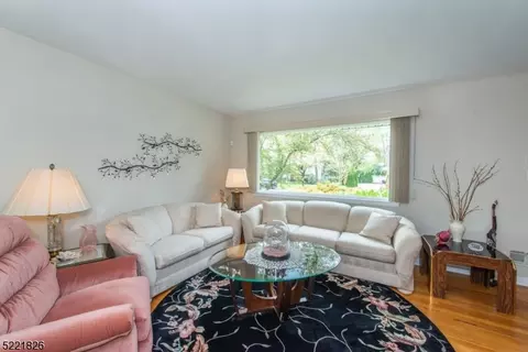 109 E Midland Ave, Paramus, NJ 07652 photo 5