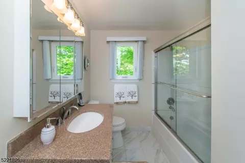 109 E Midland Ave, Paramus, NJ 07652 photo 22