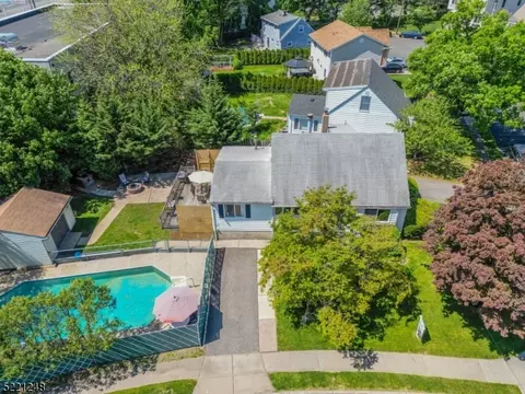 3 Jenniferct Aka 23rockhil, Clifton, NJ 07013