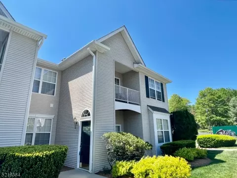 382 Cambridge Dr #382, Butler, NJ 07405