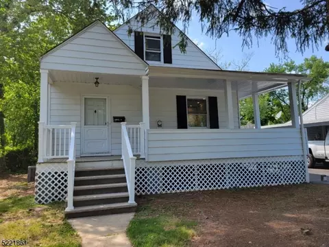 45 N Auten Ave, Somerville, NJ 08876