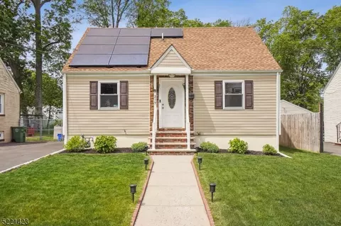 217 E 8th Ave, Roselle, NJ 07203