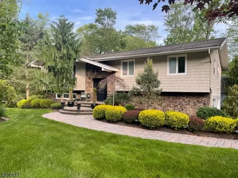 70 Beaver Dam Rd, Randolph, NJ 07869