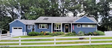 72 High Ave, Randolph, NJ 07869
