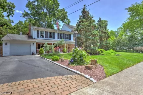 37 W William St, Lincoln Park, NJ 07035