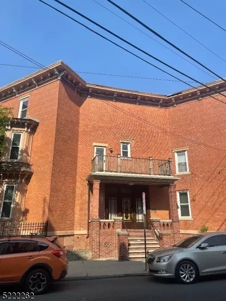 71 Summit Ave, Jersey City, NJ 07304