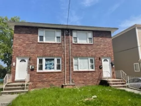 460 Stuyvesant Ave #4, Irvington, NJ 07111