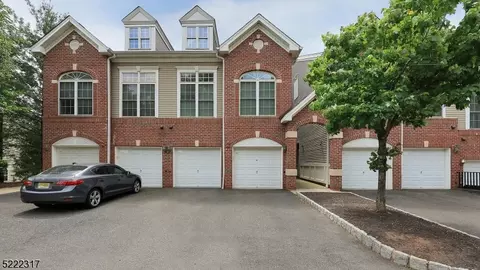703 Donato Cir, Scotch Plains, NJ 07076